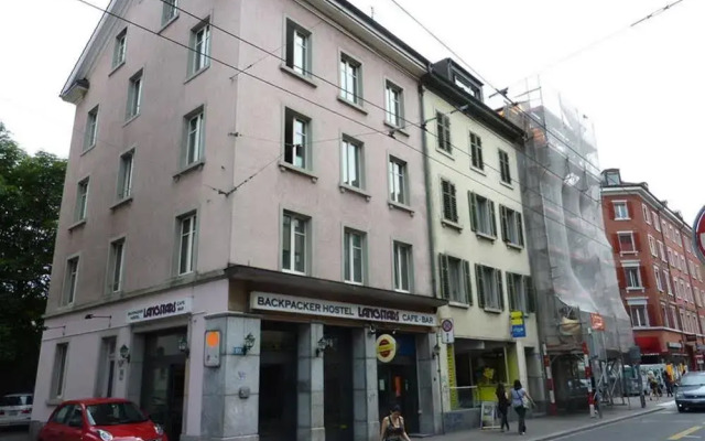 Langstars Backpacker Hostel