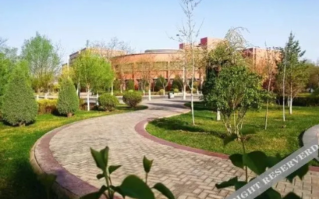 zhangye yihao hotel