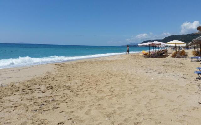 Acharavi Beach Villa