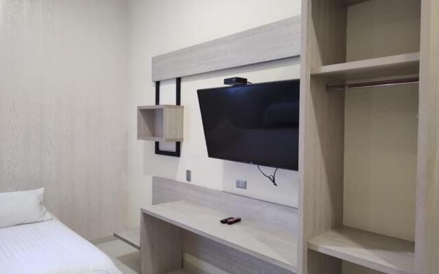 Hotel American Visa Cali