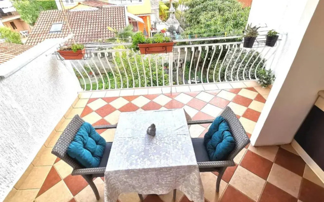 Lovely Family House Robi