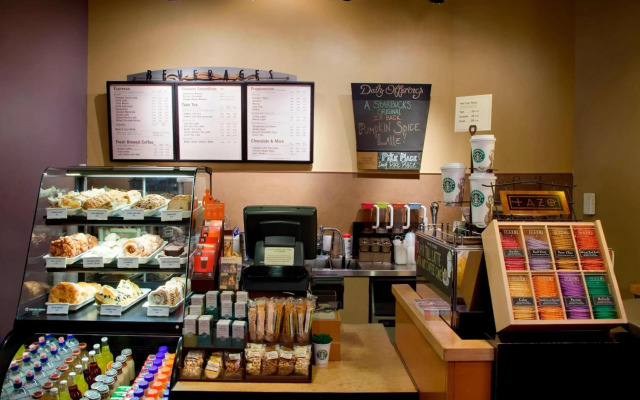 Courtyard by Marriott Chicago Magnificent Mile