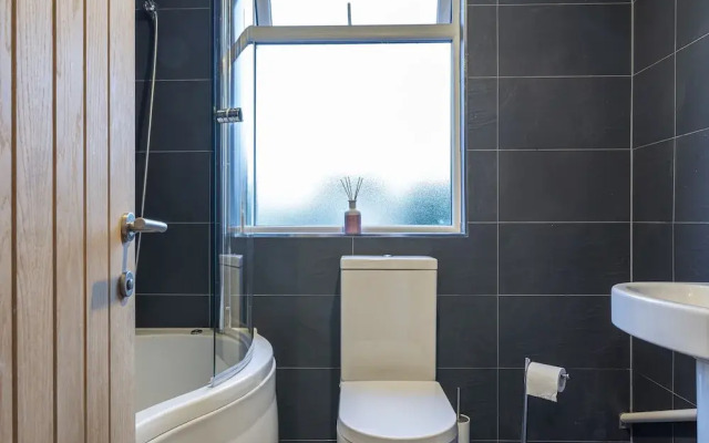 House located in Leigh on sea