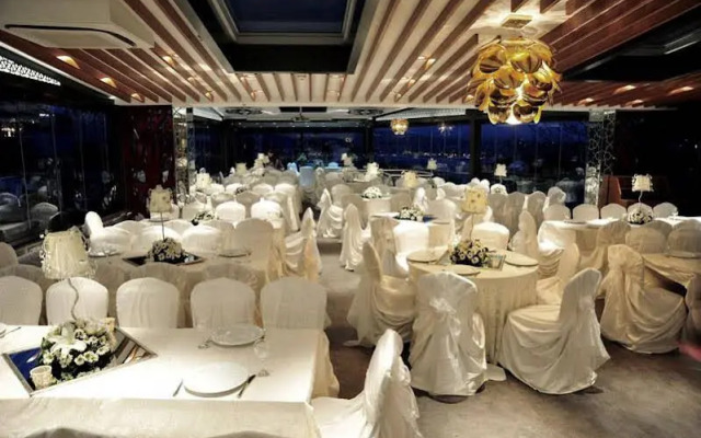 Economic Star Hotel