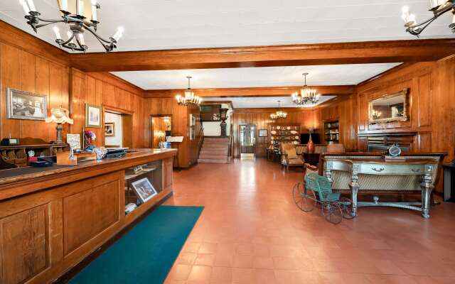 Americas Best Value Inn Historic Clewiston Inn
