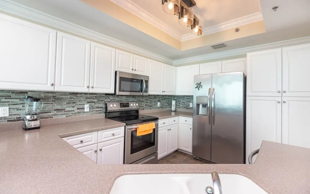 Phoenix Ix 1106 2 Bedroom Condo