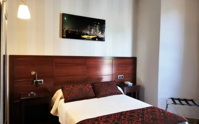 Hotel LB Lebrija by MA 22 Puntos