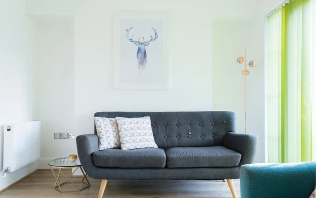 The Blue Compass - Modern Central 4bdr With Garden