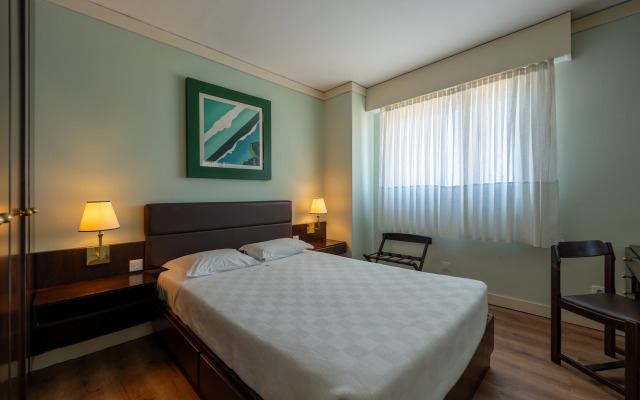 Hotel Apartamento Solverde