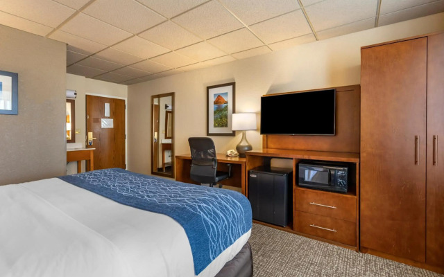 Comfort Inn & Suites Gateway to Glacier National Park