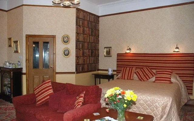 The Old Priory Guesthouse