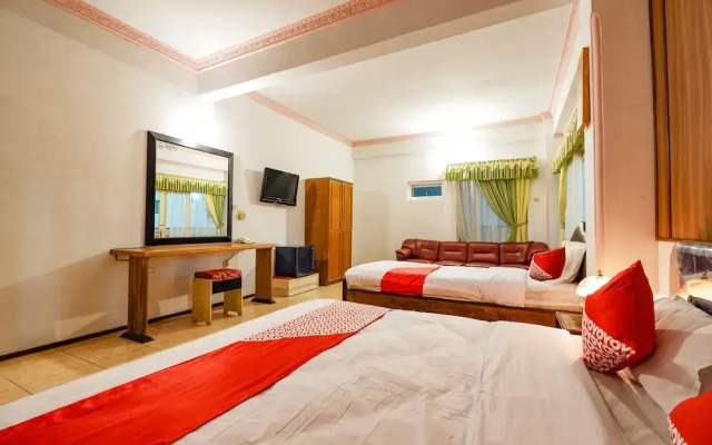 OYO 2855 Sartika Hotel Pati