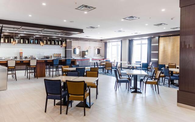 Best Western Premier Executive Residency Medicine Hat