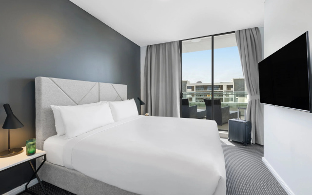 Meriton Suites Zetland – Guest Rooms – Zetland