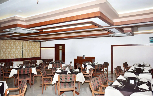 FabHotel Amrit Residency