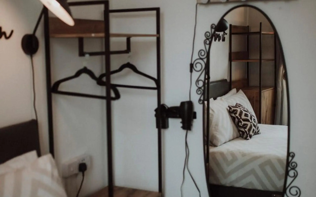 16 Pilrig Guest House