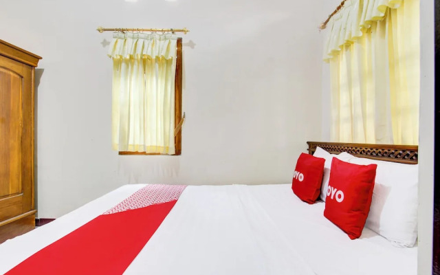 OYO 94003 Anjuk Ladang Homestay