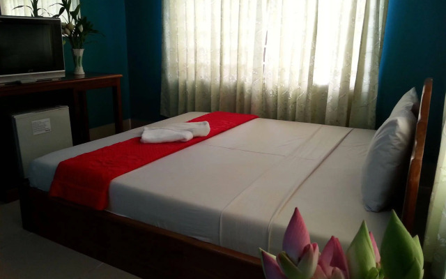 Ta Som Guesthouse & Tour Services