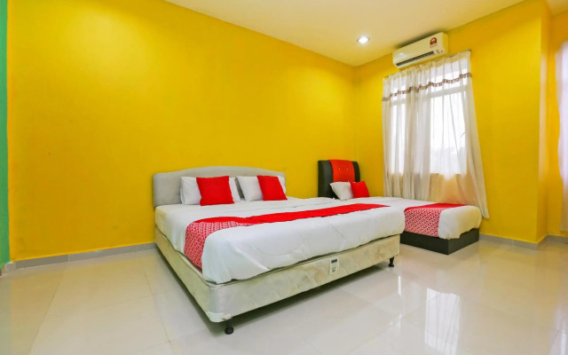 OYO 89933 Nun Hotel