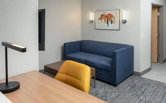 Holiday Inn Express Miami Airport Blue Lagoon Area by IHG