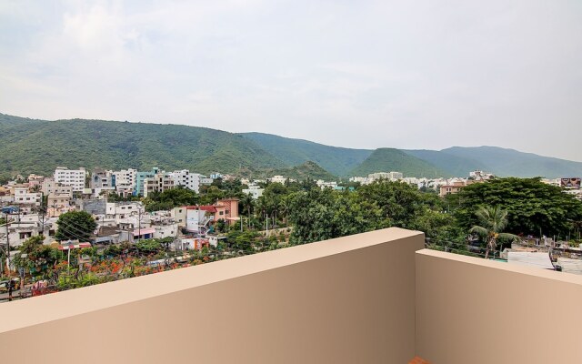 OYO 14507 Lalitha Delight