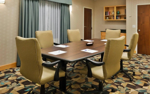 Holiday Inn Express Hotel & Suites Fairburn by IHG
