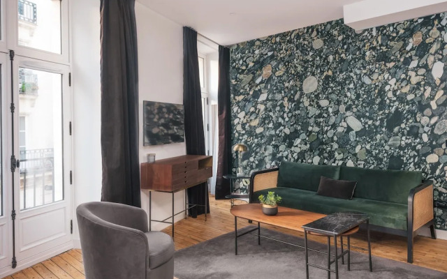 Appartements Crébillon - Maisons du Monde Hôtel & Suites