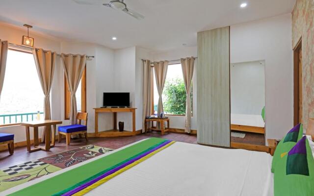 Treebo Vista Lago With Lake View