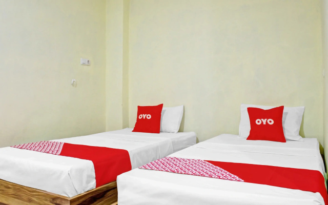 OYO 90112 Hotel Permata Inn