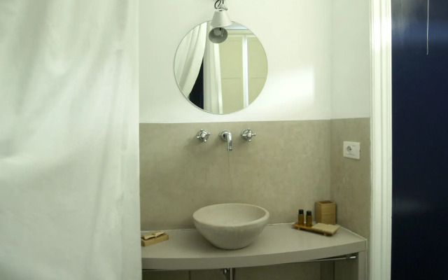 Piazza Farnese Luxury Suites