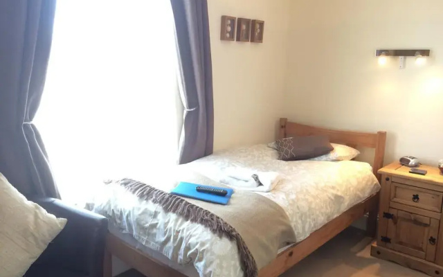 The Lodge Guest House