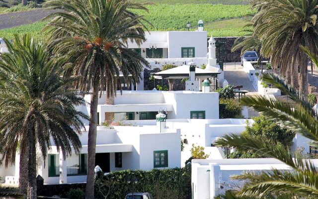 Detached Villa With Communal Swimming Pool Located in the North of Lanzarote