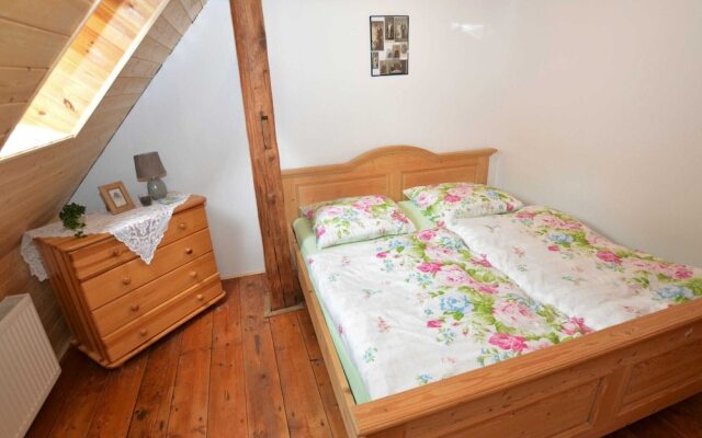 Comfortable Holiday Home With Sauna and Billiards, Near the Slopes