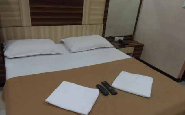 Hotel Parth