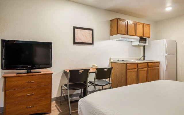 WoodSpring Suites Houston La Porte