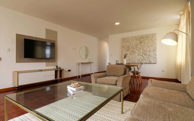 w Comfy 2BR w Lovely Deco in Miraflores