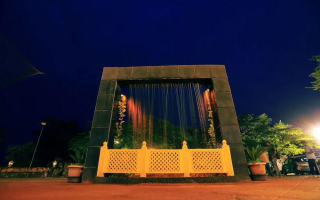 Riviera Madaar Resort