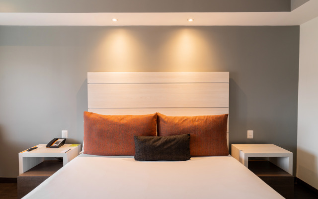 Real Inn Tijuana by Camino Real Hotels