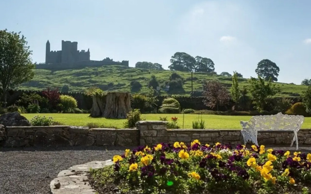 O'Briens Cashel Lodge