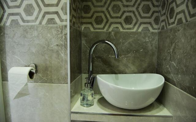 Spacious Modern 2 Bedrooms Apartment in Central Yerevan