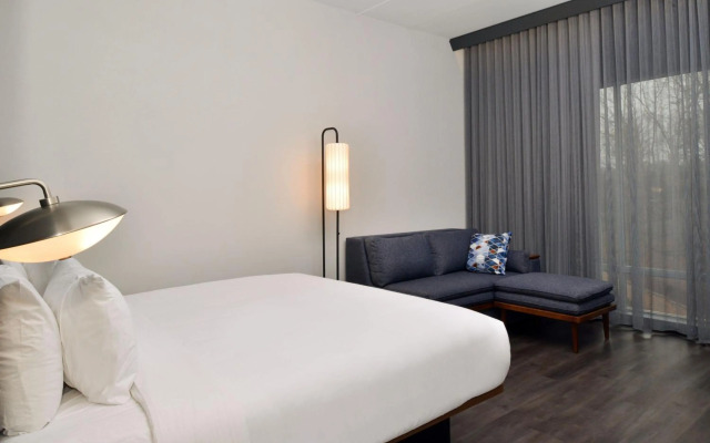 Courtyard by Marriott Raleigh Cary Crossroads