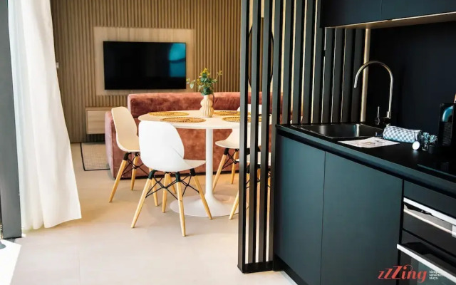 Your Luxury Retreat at Mercury Towers