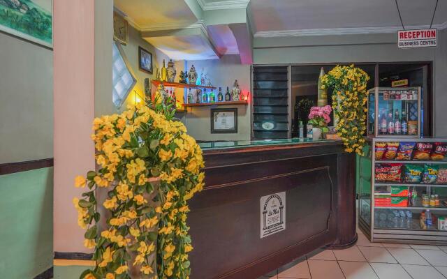 OYO 90132 Lie Mas Hotel