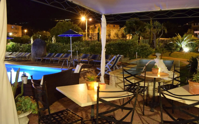 Residenza Le Due Torri Apartments