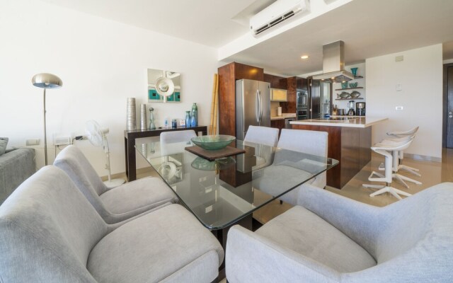 Penthouse Vista Playa - At Mareazul