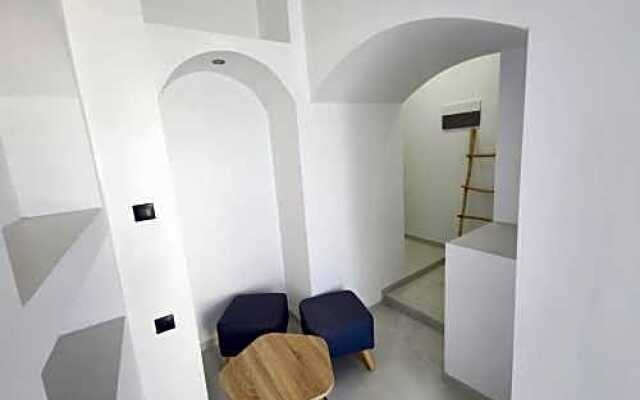 MK4 Cliff Suites