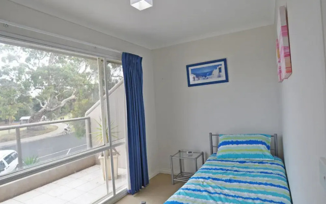 The Esplanade 4 - Free Wifi & Foxtel Included