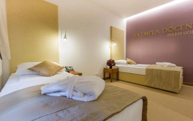 Rimske terme - Hotel Zdraviliški Dvor