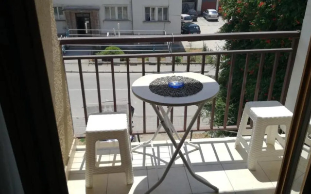 Blue Apartments & Suites