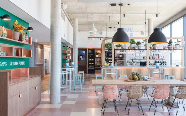 Citadines Connect Sydney Airport